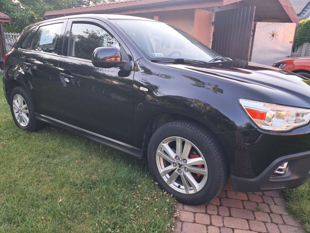 Mitsubishi ASX 1.8 D   2011