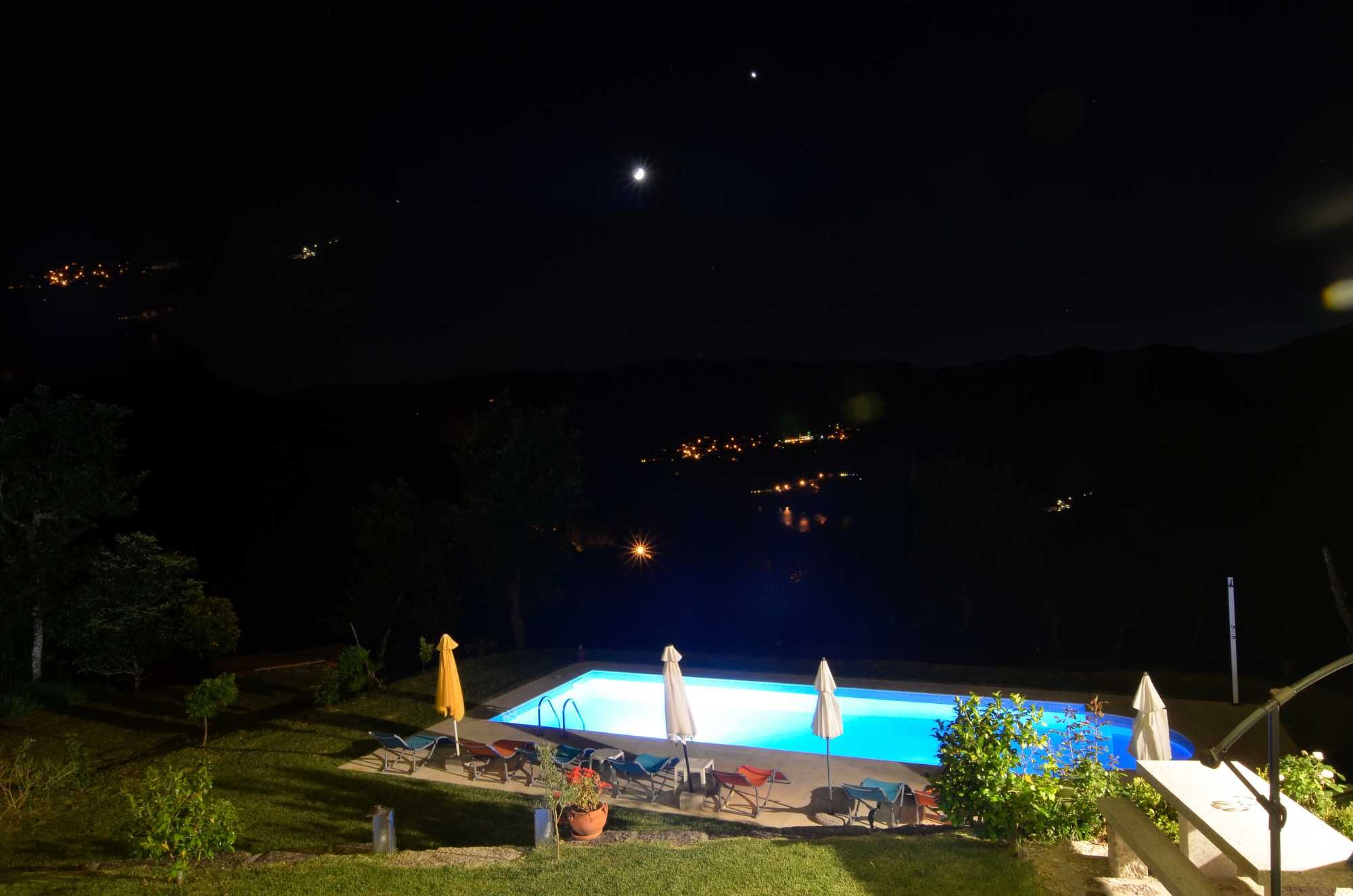 Cantinho da pedra Gerês turismo rural lindas paisagens com piscina