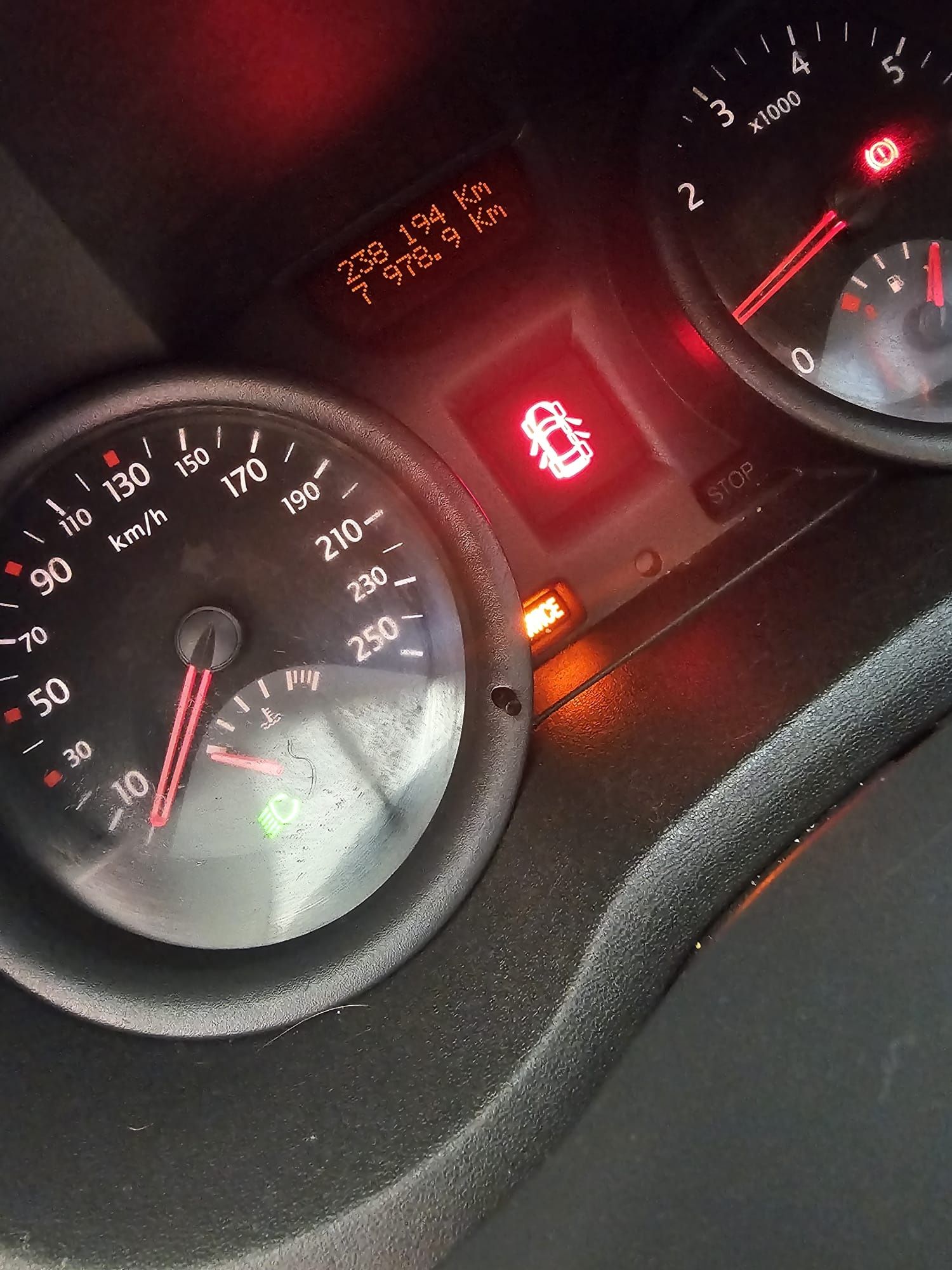 Renault megane cinza
