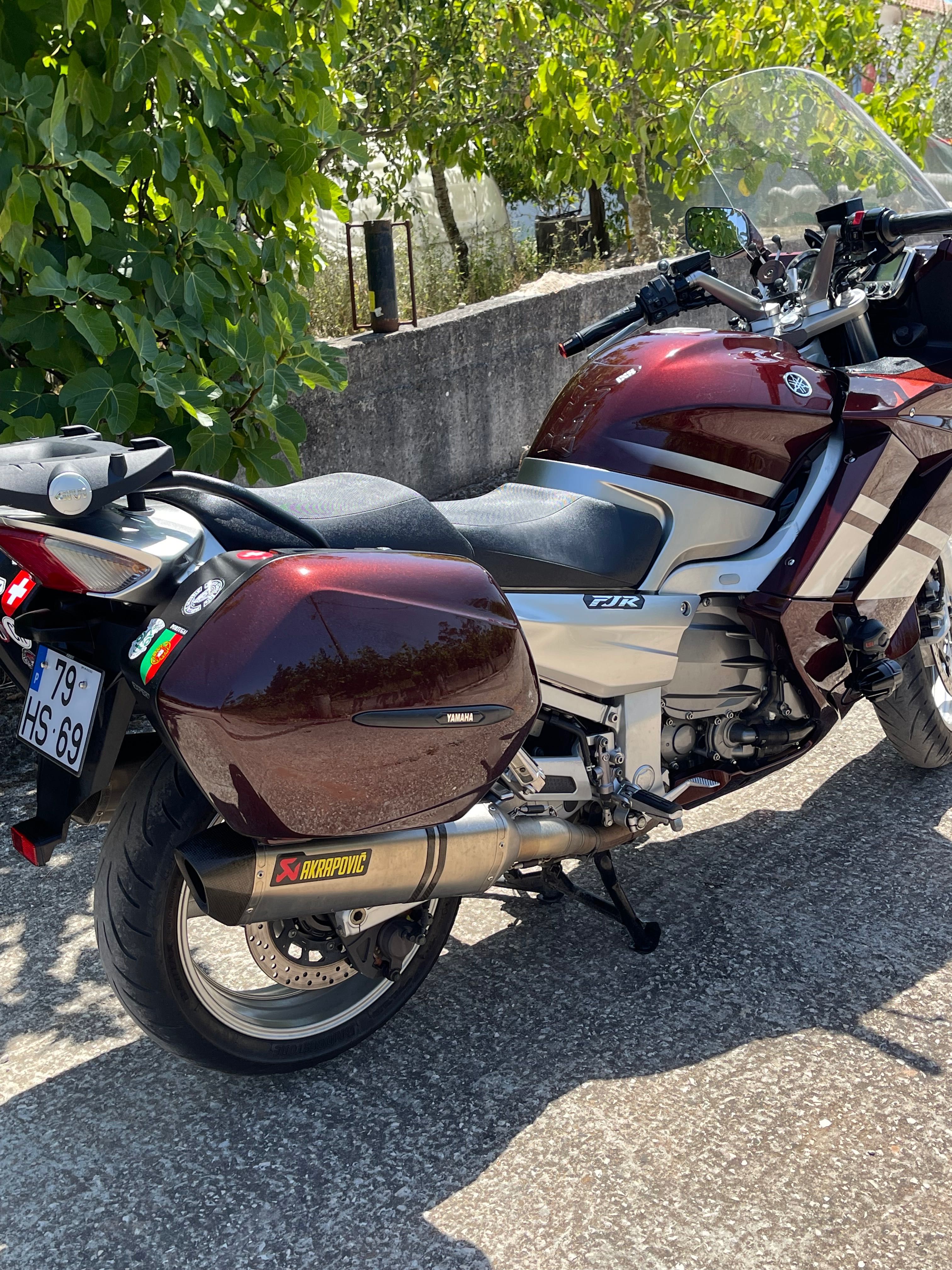 FJR como nova para venda