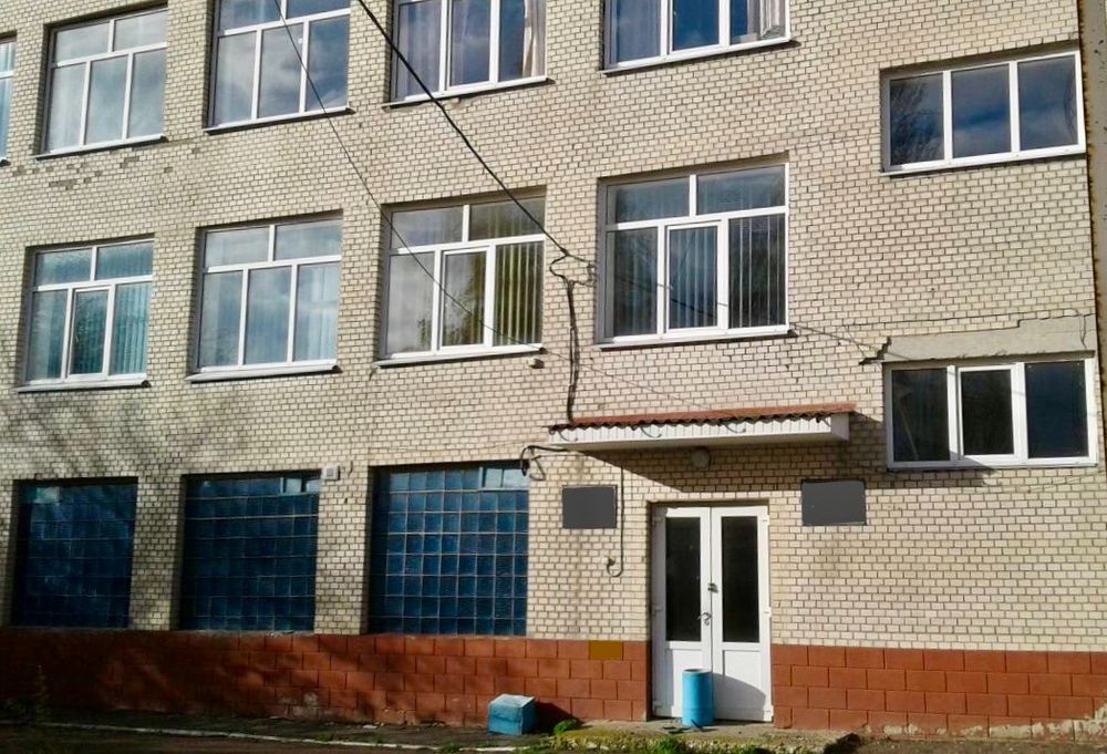 Затишне приміщення, офіси від 130м². Ставище (Вигідні умови).