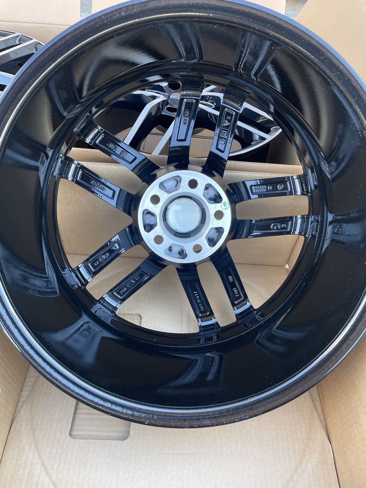4x Alufelgi DEZENT 5x108 et42 8J Felgi Czarne/Chrom (made in germany)