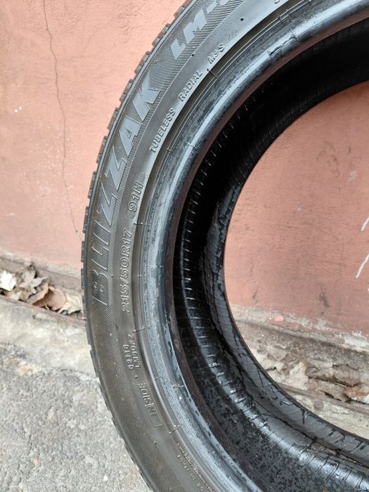 Продам резину R17