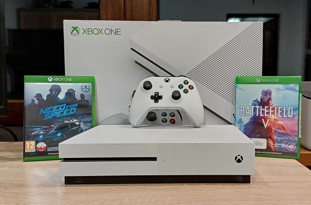 Xbox One S 500 g stan kolekcjonerski -Polecam.