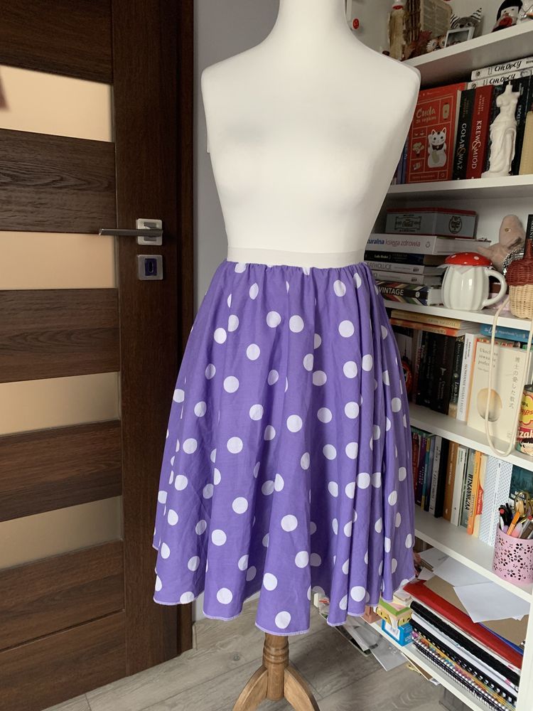 Spódnica retro w groszki pinup polka dota liliowa rozkloszowana