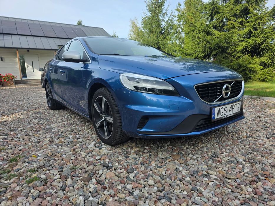 Volvo V40 Volvo V40 R-Design T3 Momentum | Automat | Panorama |  Zamiana