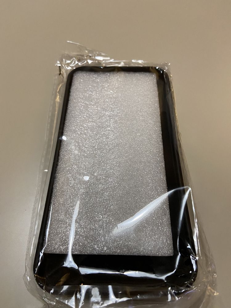 Capa em gel para iPhone 12 pro NOVA