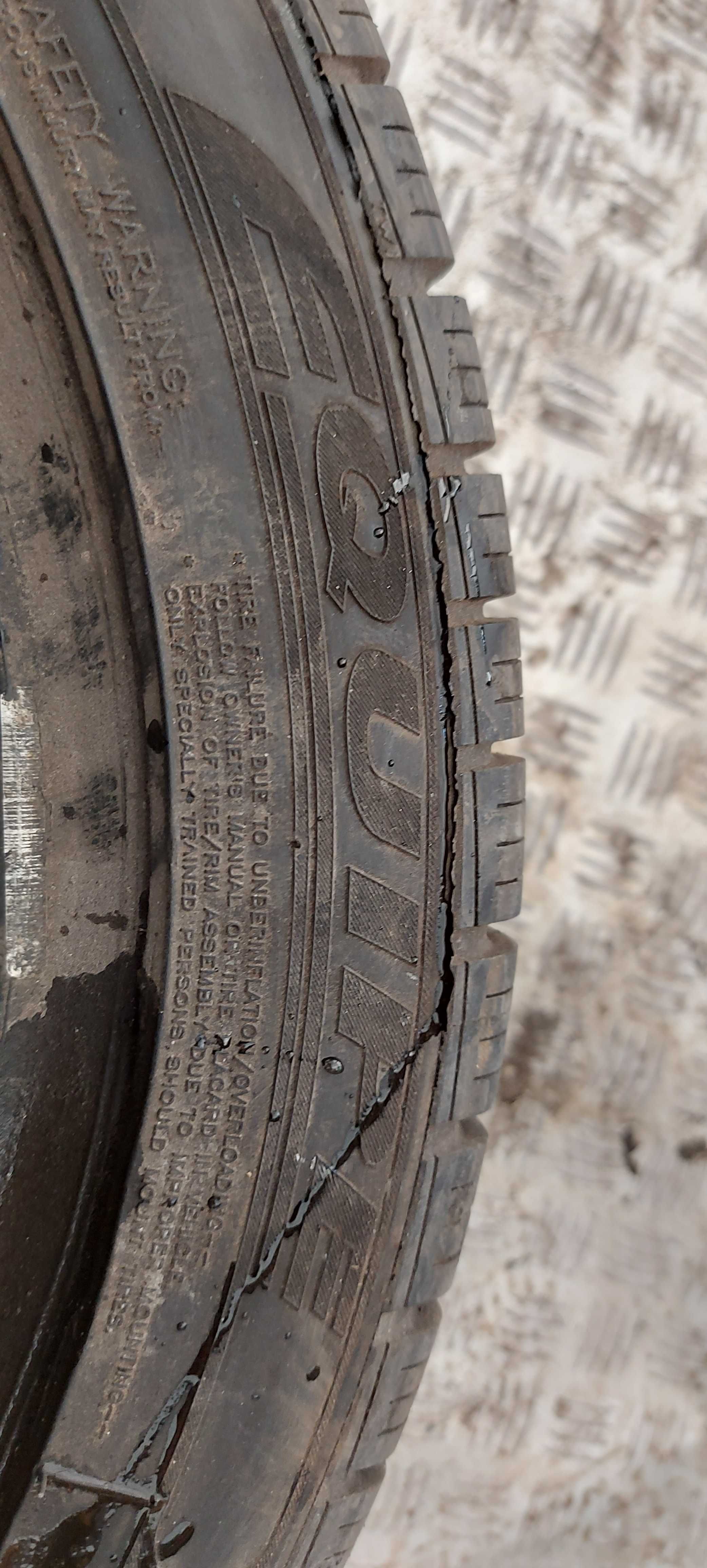 opona zimowa EQUIPE 195/50 R15