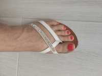 Bassano - klapki sandały japonki paski białe z cyrkoniami r. 38 - 25cm