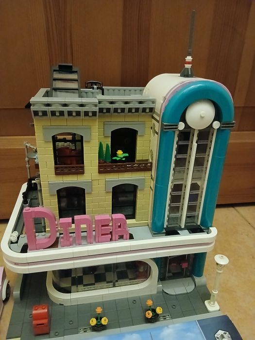Lego creator expert 10260 модульна будівля набір Лего