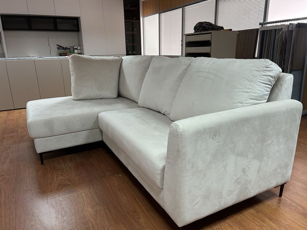 Sofa novo pra venda