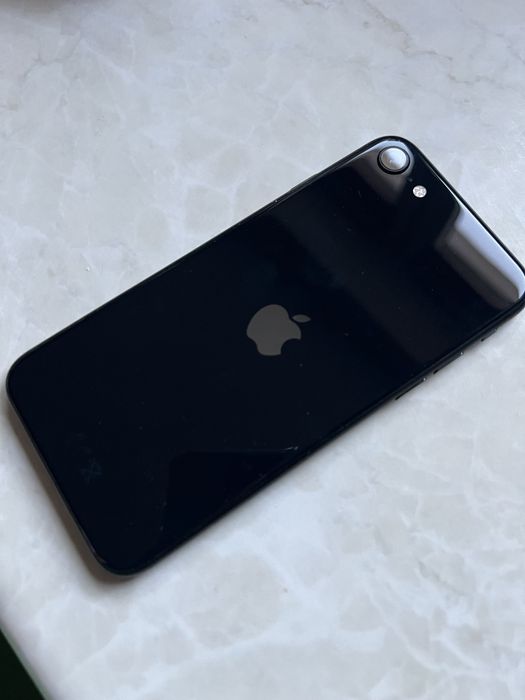 Iphone SE 2022 IDEALNY