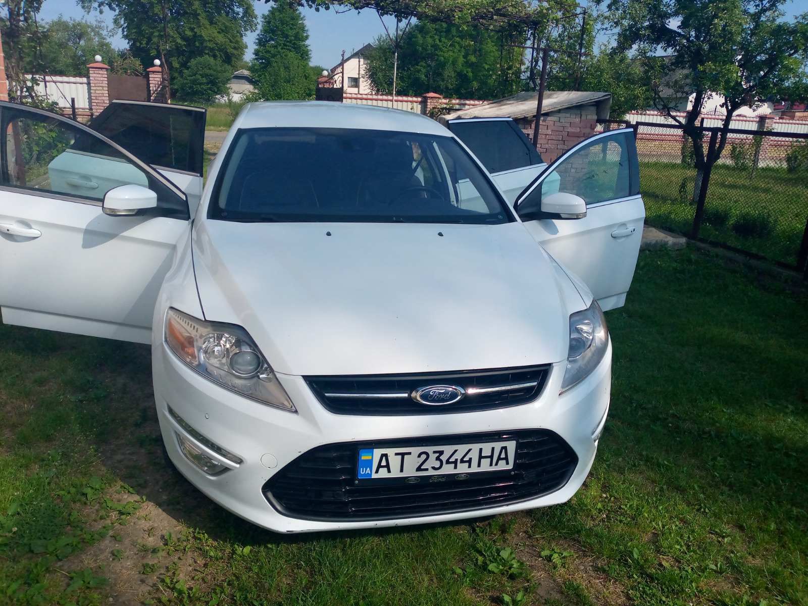 Ford Mondeo 2.0  tdci 2013. рік