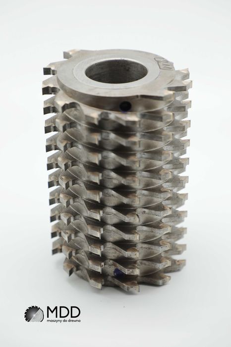 A211. Głowica stalowa 125x180x50 jeżowa