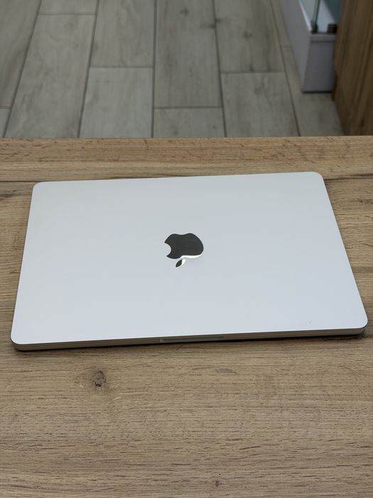 Apple macbook air 13.6’ m4 16/256 2025  , макбук аир аір