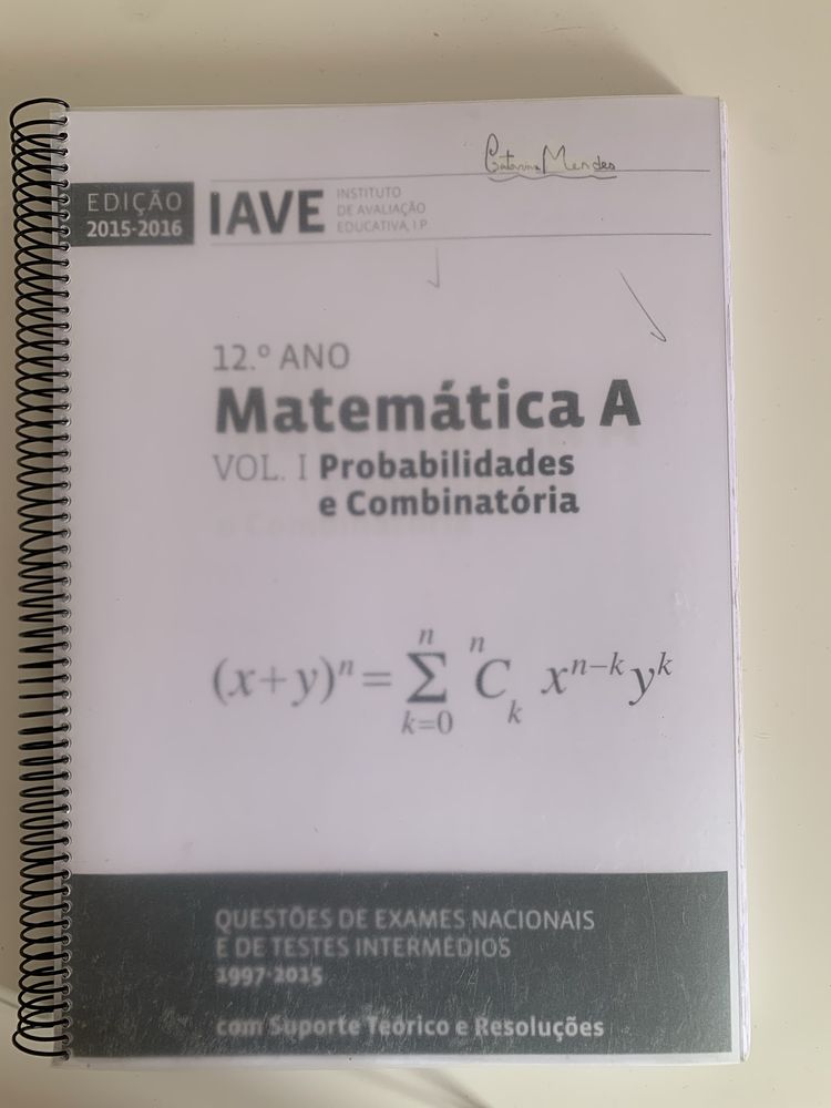 ofereço livros matematica 12 ano