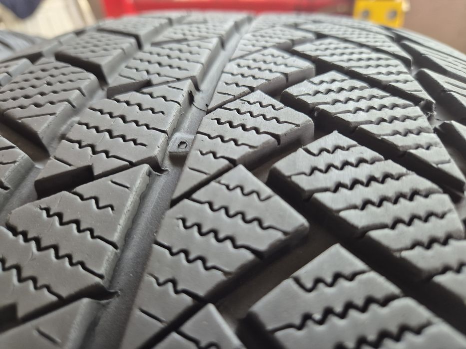 275/50/20 V XL Continental wintercontact TS850p SUV  2022.r