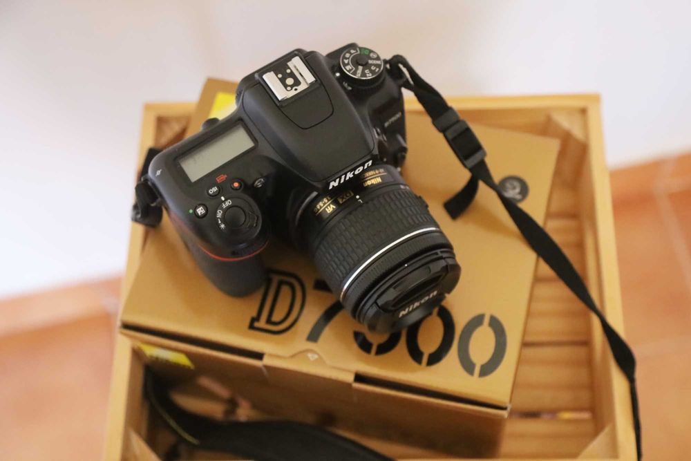 Nikon D7500 KIT 18-55mm + 70-300mm