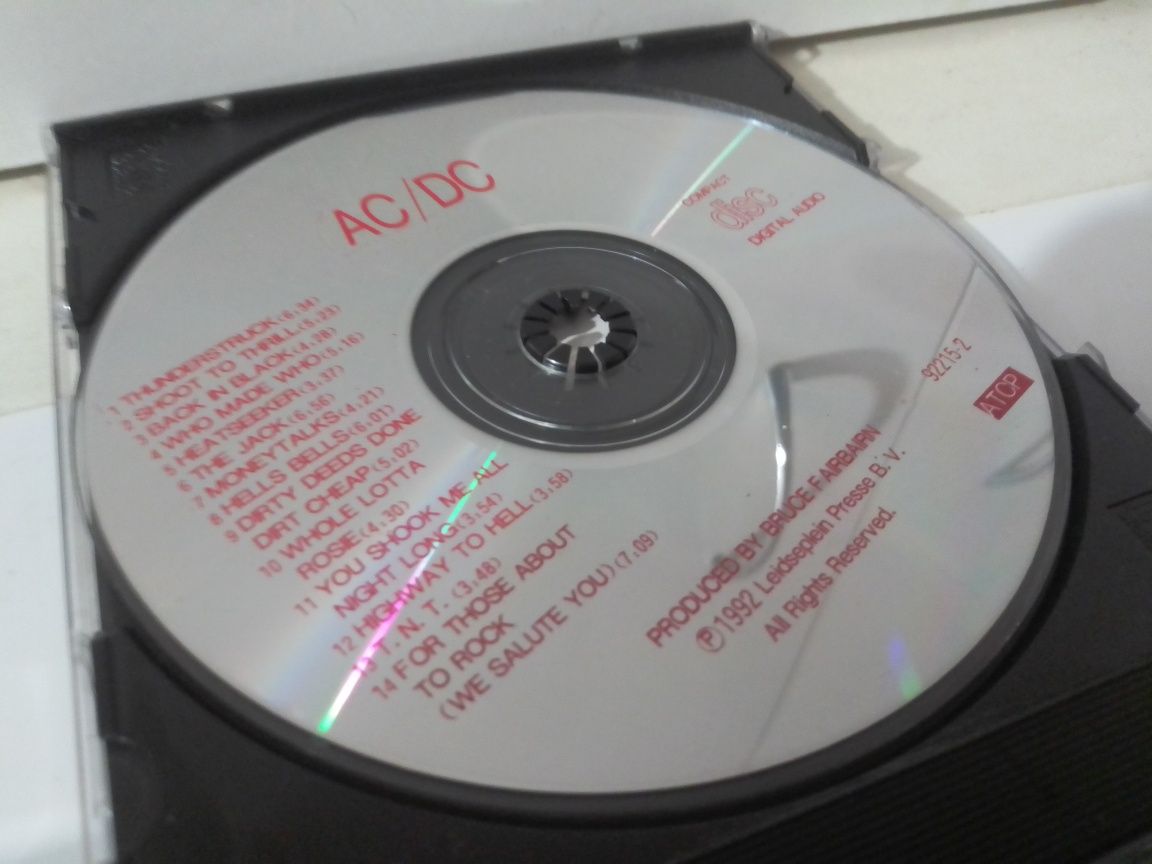 Аудіо компакт диск AC/DC live