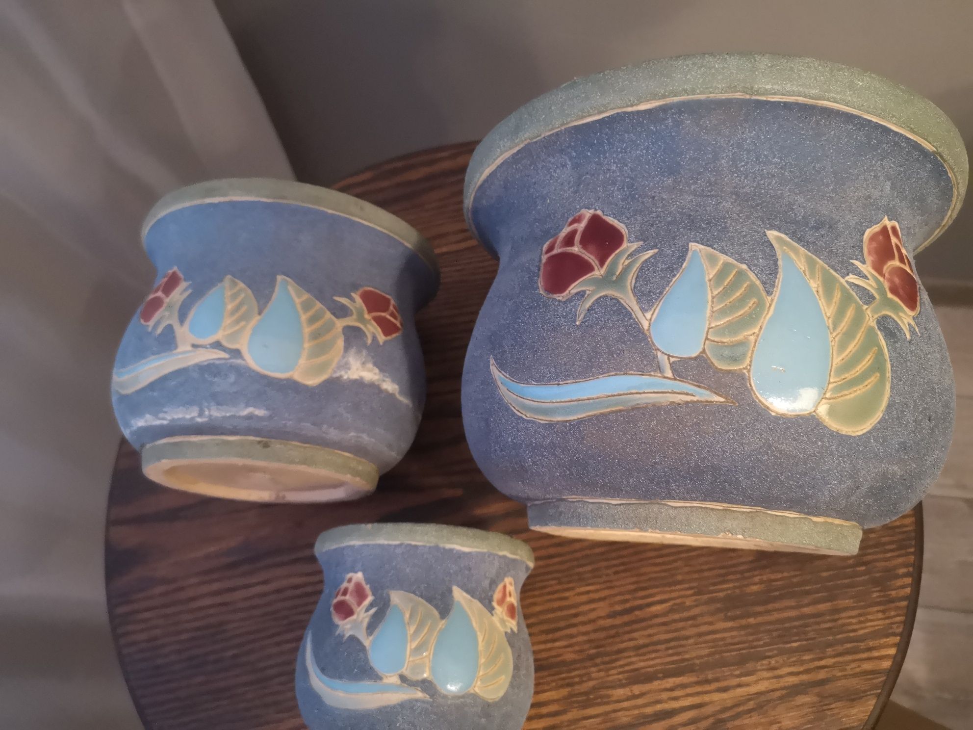 Donniczki ceramiczne 3 sztuki.