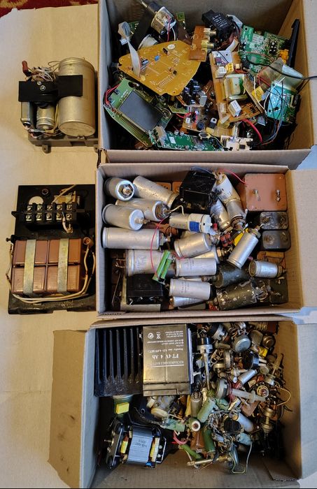 Радіодеталі/плати різні