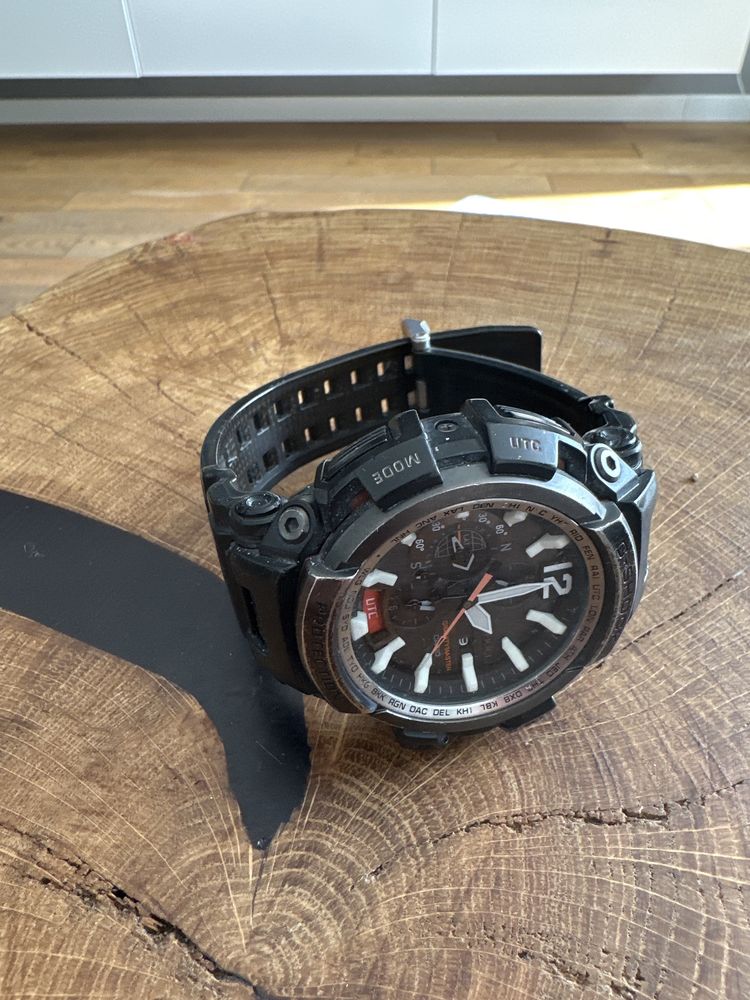 Casio GPW 2000 uszkodzony pasek
