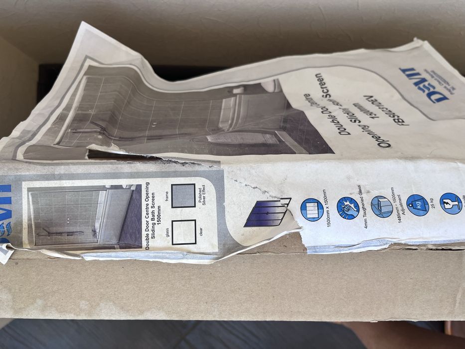 Душові двері Devit. Дешевше тільки даром