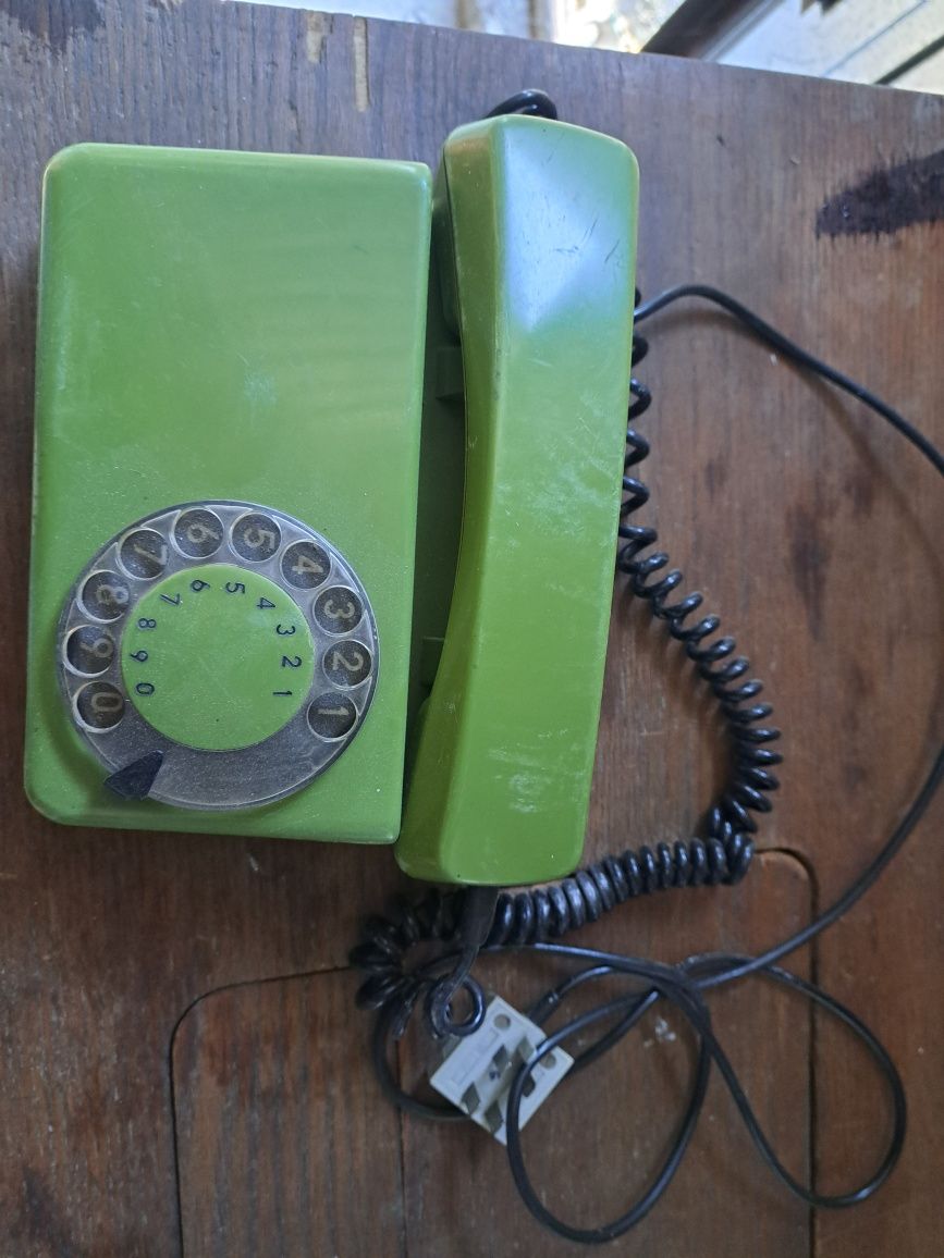 Telefon z PRL do kolekcji