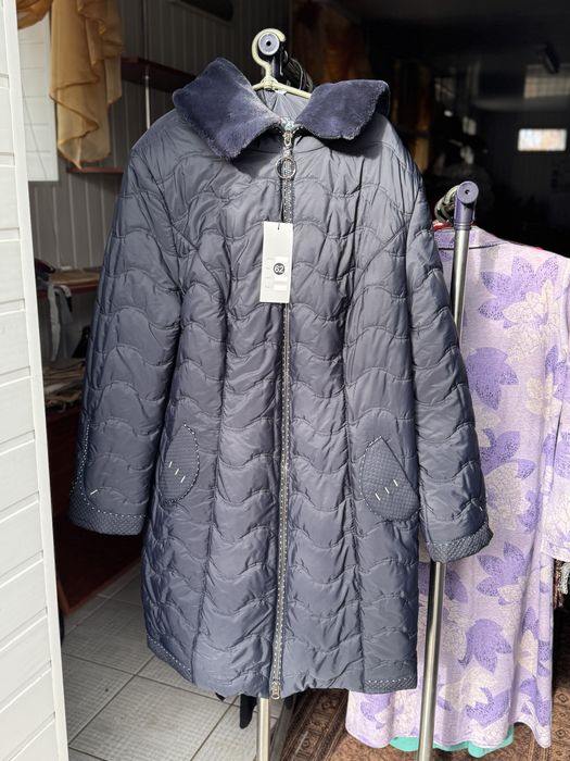 Жіноче зимове пальто із хутром