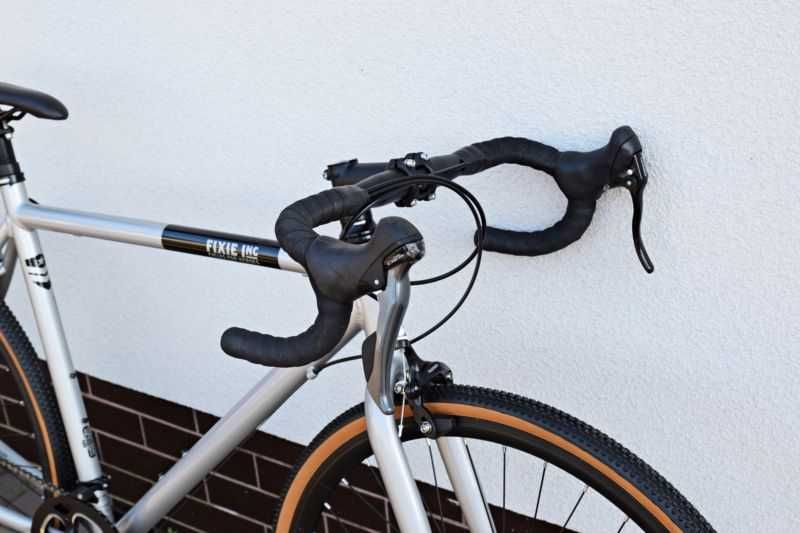 Nowy Gravel FIXIE FLOATER RACE 8S Shimano SORA 60CM Wyprzedaż - 30% XL