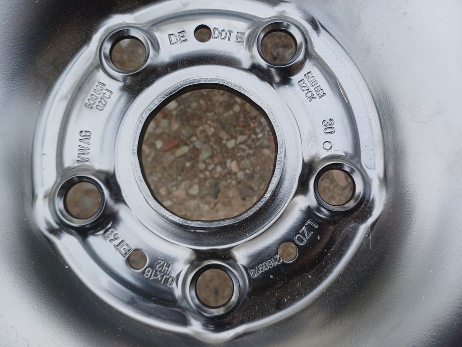 Nowe oryginalne felgi 16" 5x112 VW T-Roc Seat Skoda Audi 6J et43 oc 57