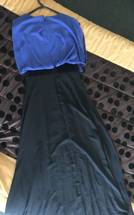 Vende-se vestido de cerimónia