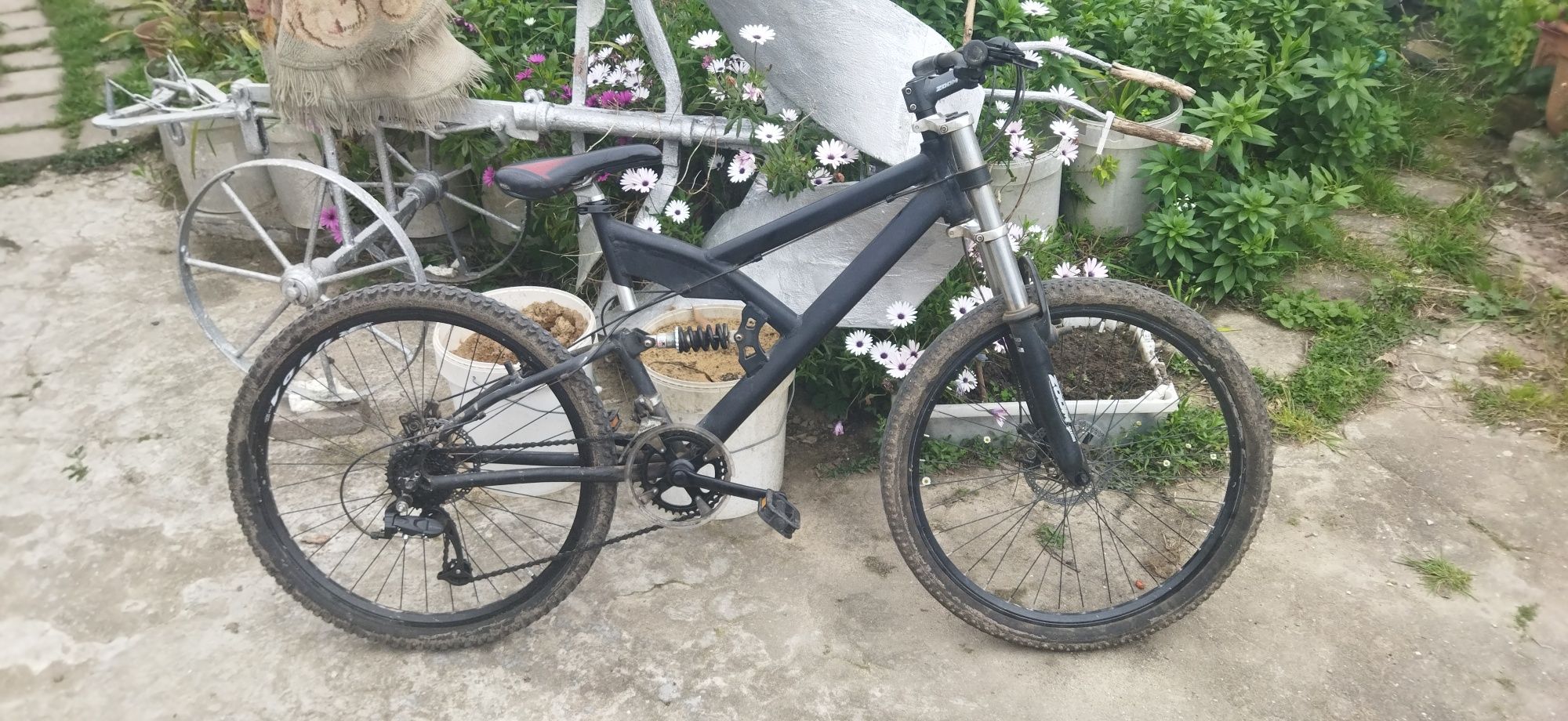 bicicleta BTT zurk r 26