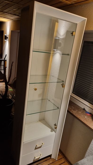 Sprzedam witrynę, oryginalny kolor brąz. Cena do negocjacji