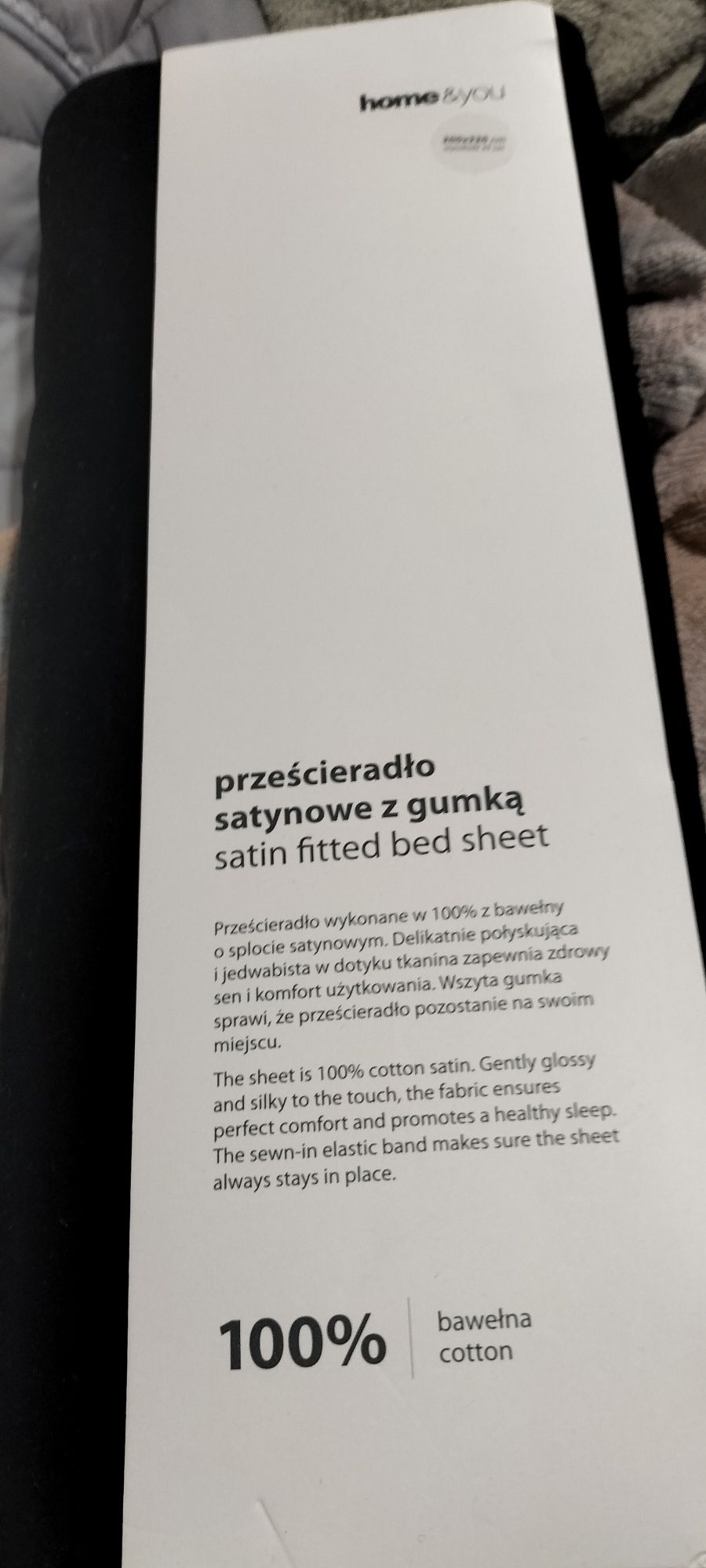 Czarne prześcieradło satynowe z gumką 200x220, home you