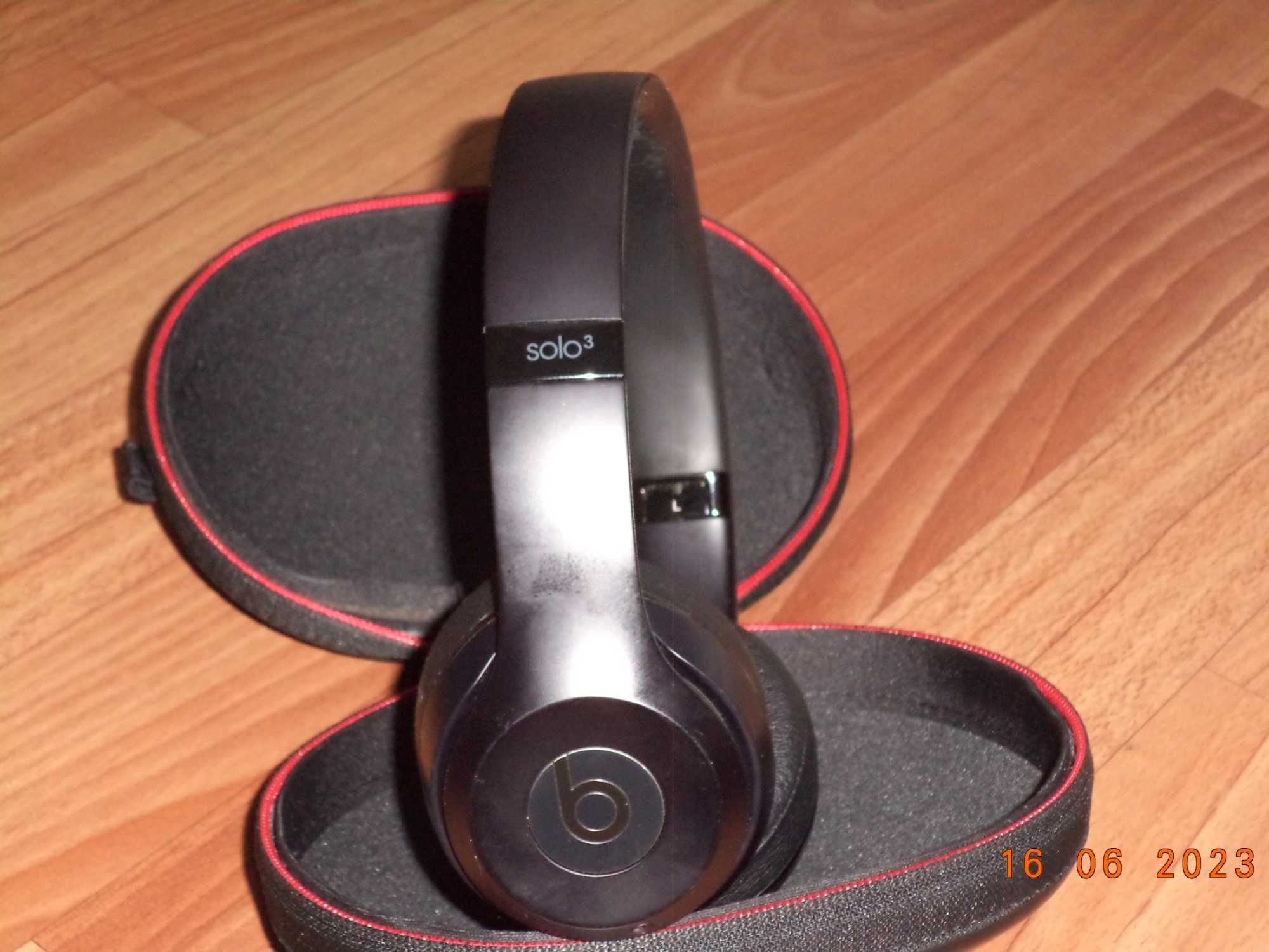 Продам 
Навушники Beats by Dr. Dre Solo3 Wireless Black