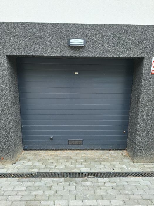 Do wynajęcia garaż,magazyn Kępno faktura