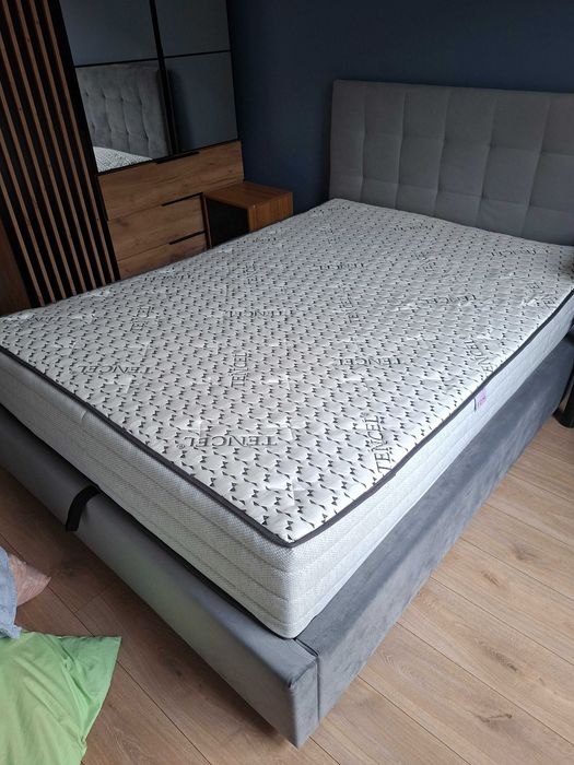 Materac FDM Oslo 140x200 kupiony w maju 2025 [Łódź]