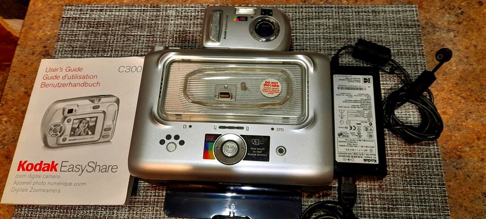 Смарт фотопринтер Кодак с фотокамерой , инструкцией и ф/бумагой