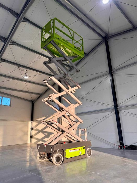 Wynajmę NOWY podnośnik nożycowy ZOOMLION ZS1012AC-Li 12 metrowy