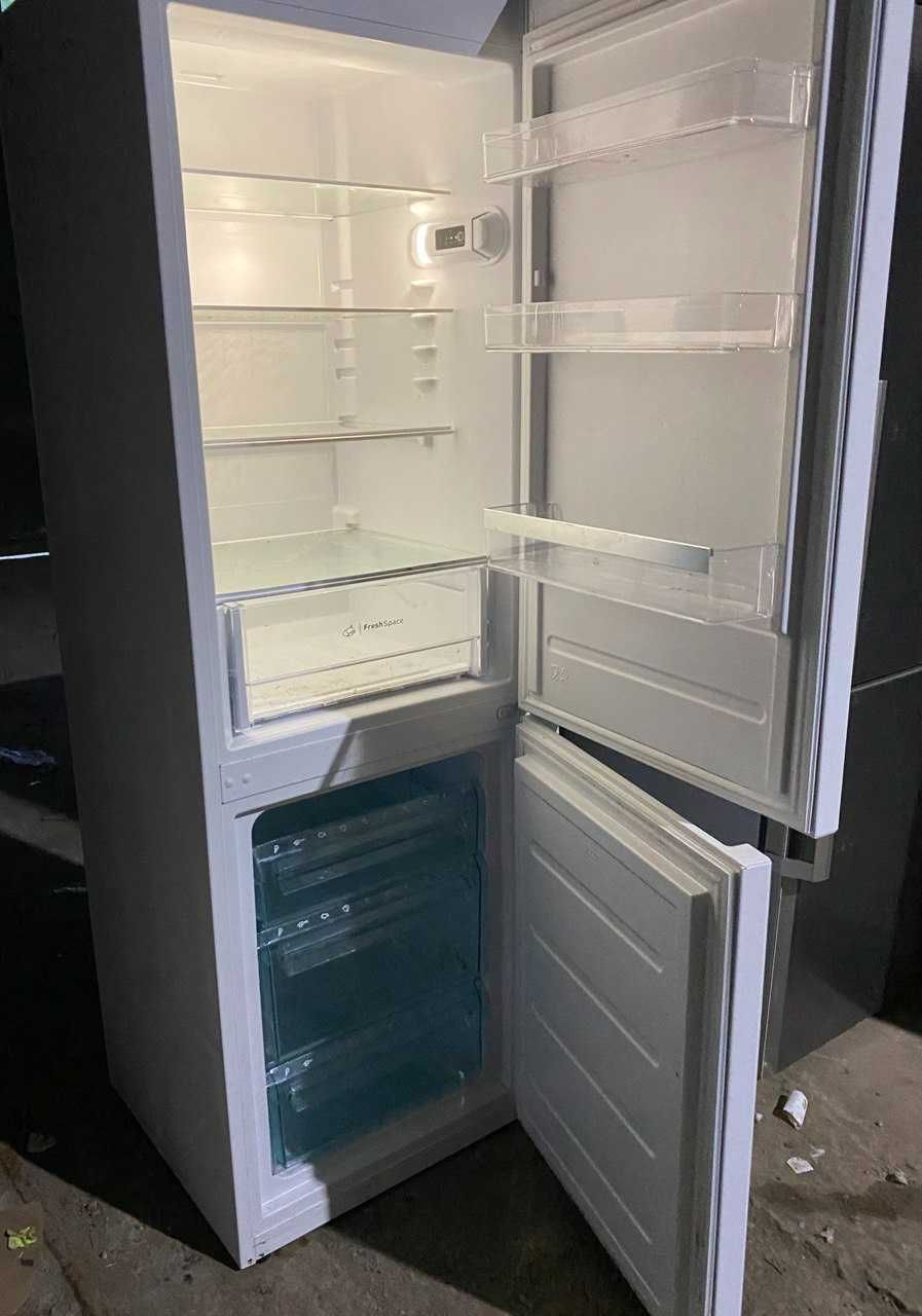 Холодильник Indesit LI8-S1E-W (189 см) з Європи