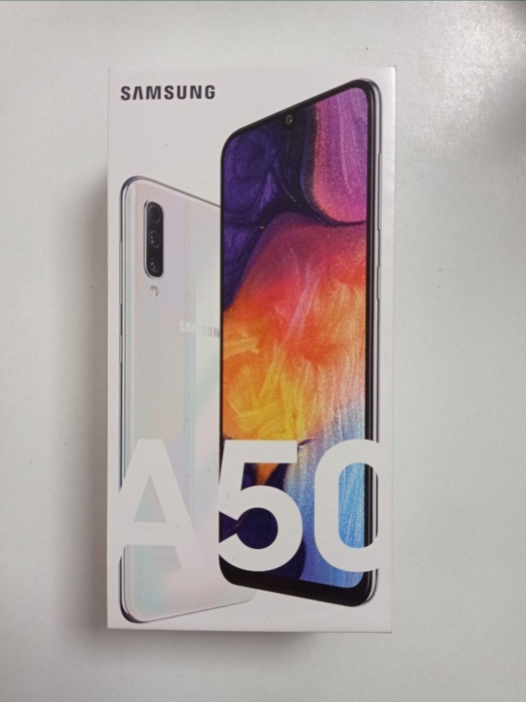 Samsung galaxy A50 6/128 white