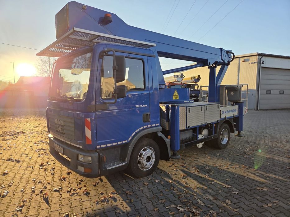 MAN Podnośnik Koszowy Zwyżka 28 Metrów Bison Wumag 20 w Bok UDT Import Niemcy jak Ruthmann GSR  Podnośnik Koszowy Zwyżka 28 Metrów Bison Wumag Palfinger