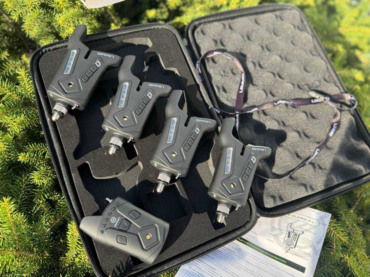 набор сигнализаторов в кейсе 4+1 Brain Wireless Bite Alarm F-1