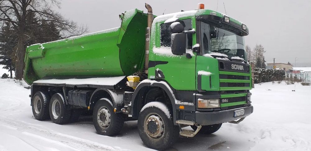 Scania  Scania 8x6 380 km