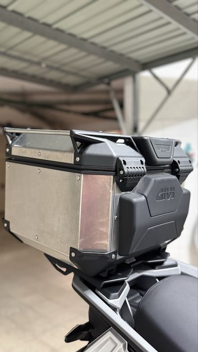 Givi topcase Trekker Evo 42