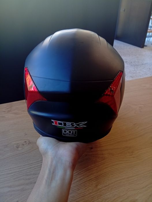 Продам мото шлем