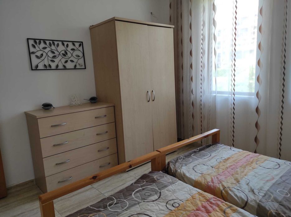 Продається трикімнатна квартира з видом на море,  Болгарія.