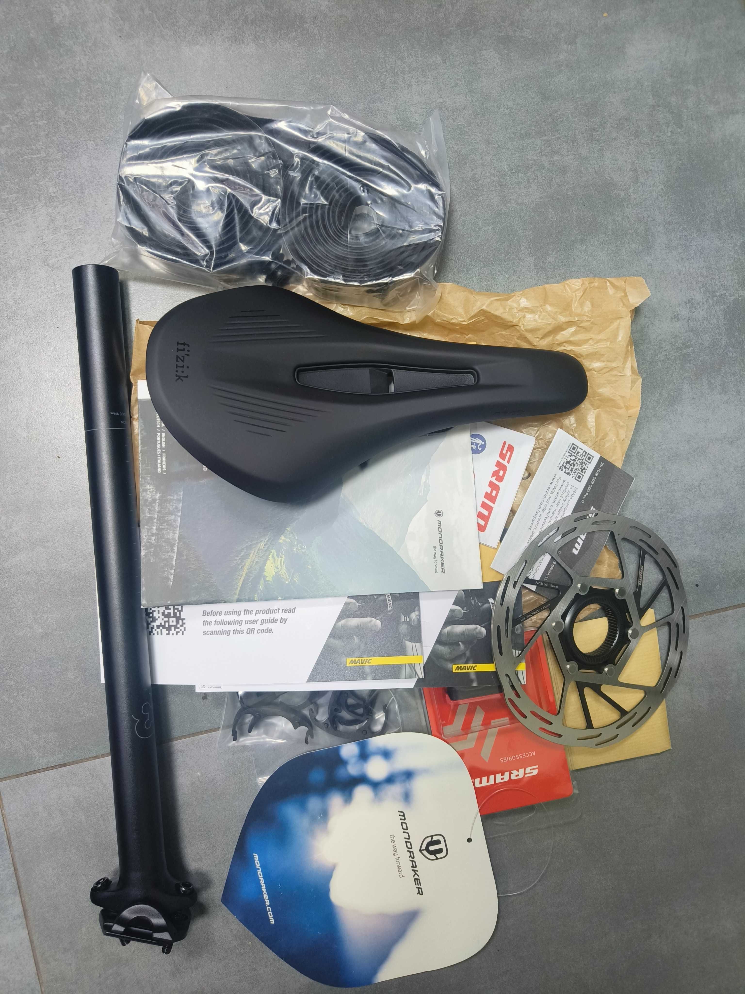 Новий гравійний велосипед Mondraker ARID R Sram Apex AXS