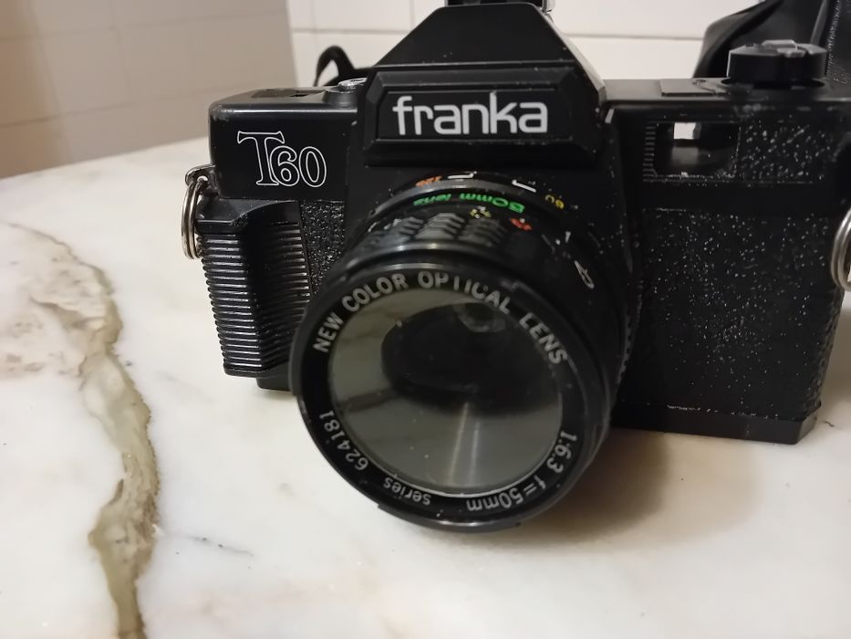 Câmara Fotográfica Antiga Franka T60